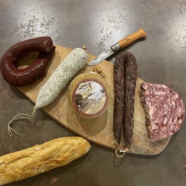 Assortiment Apéro fromage et charcuterie de l'Ariège